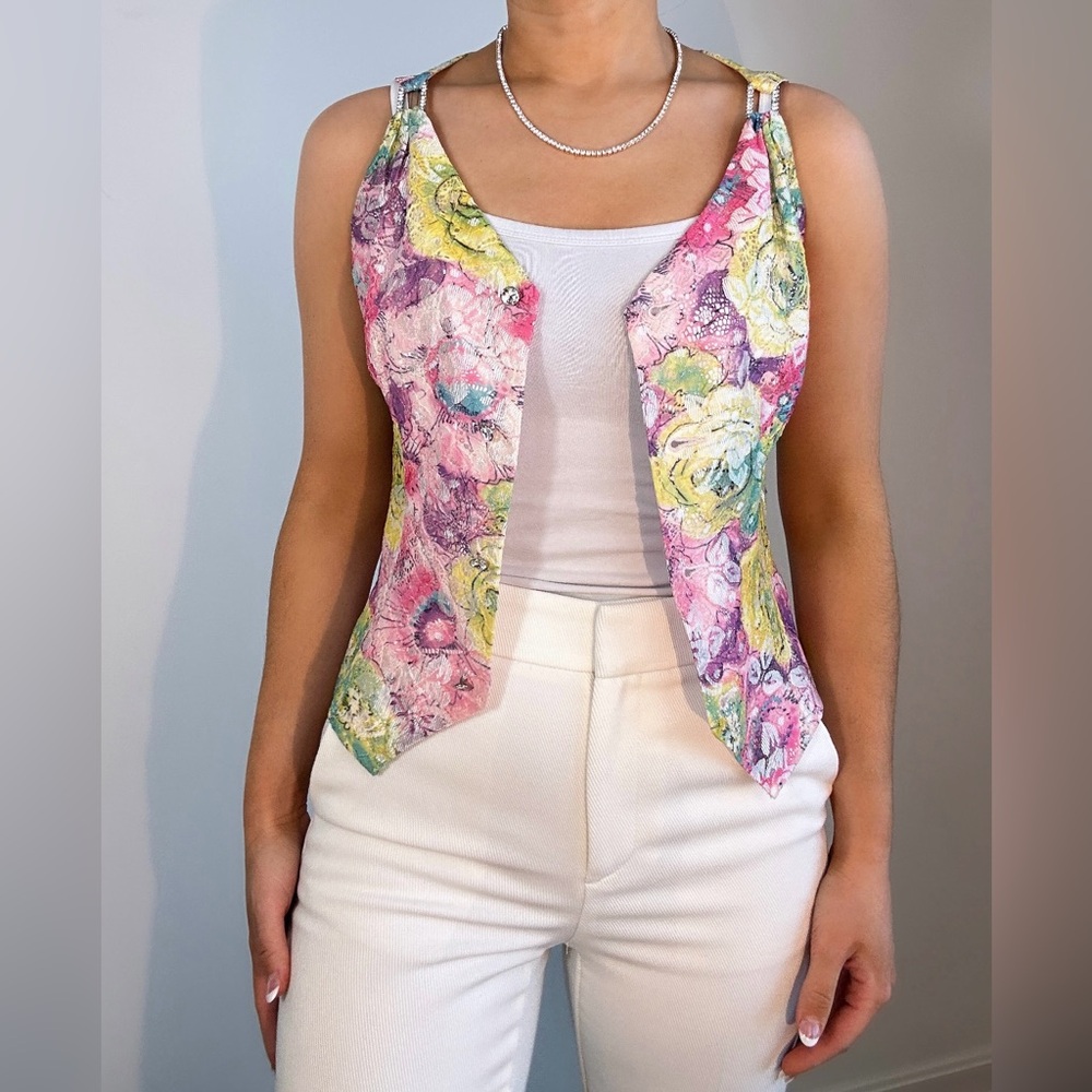 Vintage Y2K (est 2001) Floral Fairy Lace Colorful Vest Tank Top